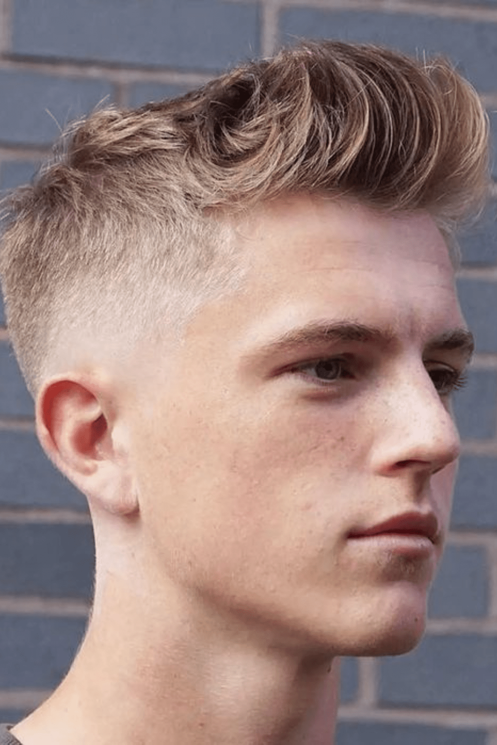 30 Round Face Men Hairstyle 2024 Bold And Confident 1 